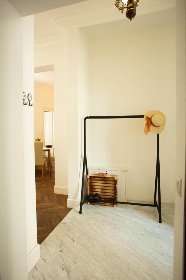 City Center - Golden Apartments - Dobr11A Warsaw Ngoại thất bức ảnh